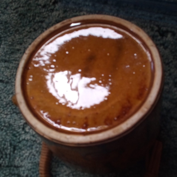 Tan Flowered Teapot with 5 cups - Picture 5 of 9